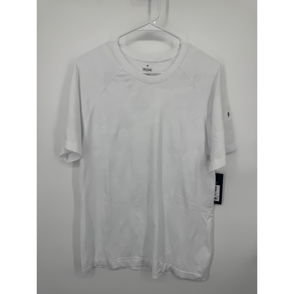 NWT Fabletics The Training Day Tactical Cam T-Shirt Men's Large‎ White Pullover
